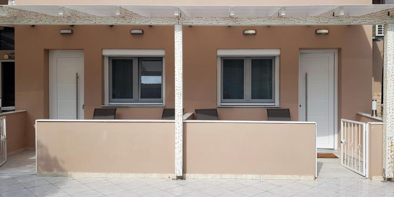 Ioni Rooms Potos Exterior photo